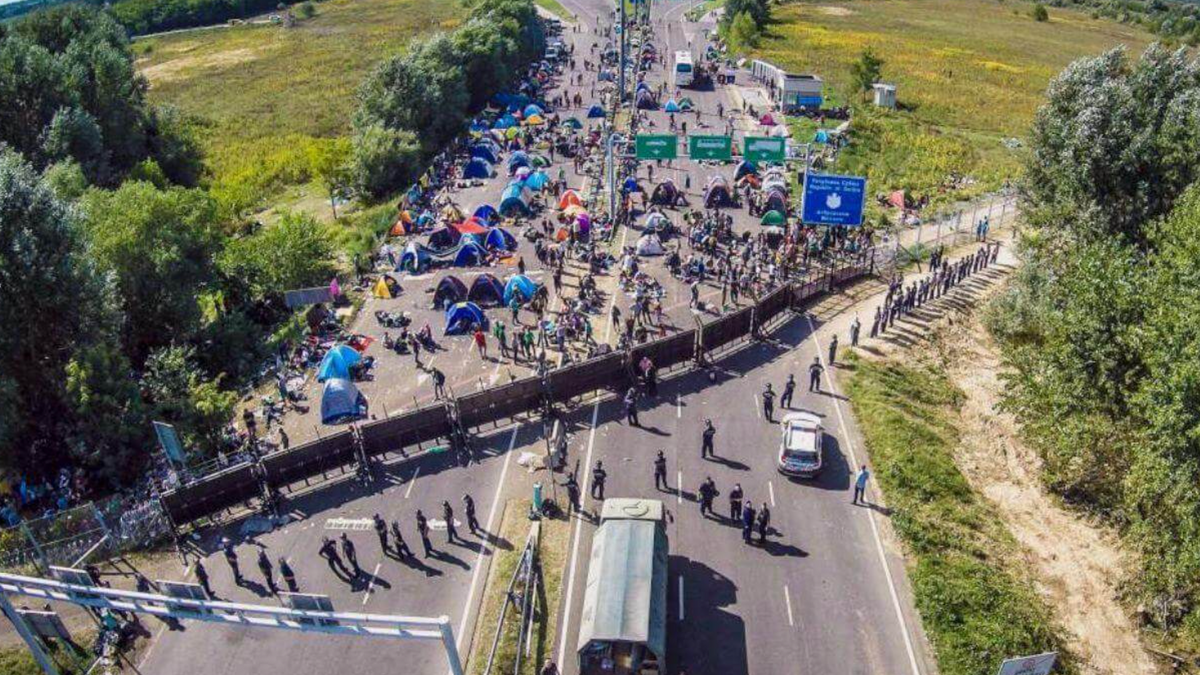 Hongarije heeft dit jaar tot nu toe meer dan 54.000 mensen tegen gehouden die illegaal de grens probeerden over te steken