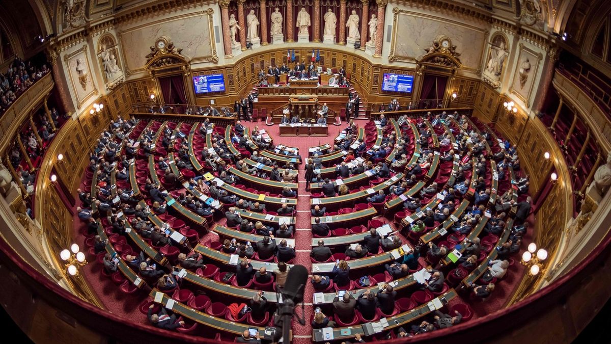Franse Senaat bezig met invoeren verplichte vaccinatie voor volwassenen