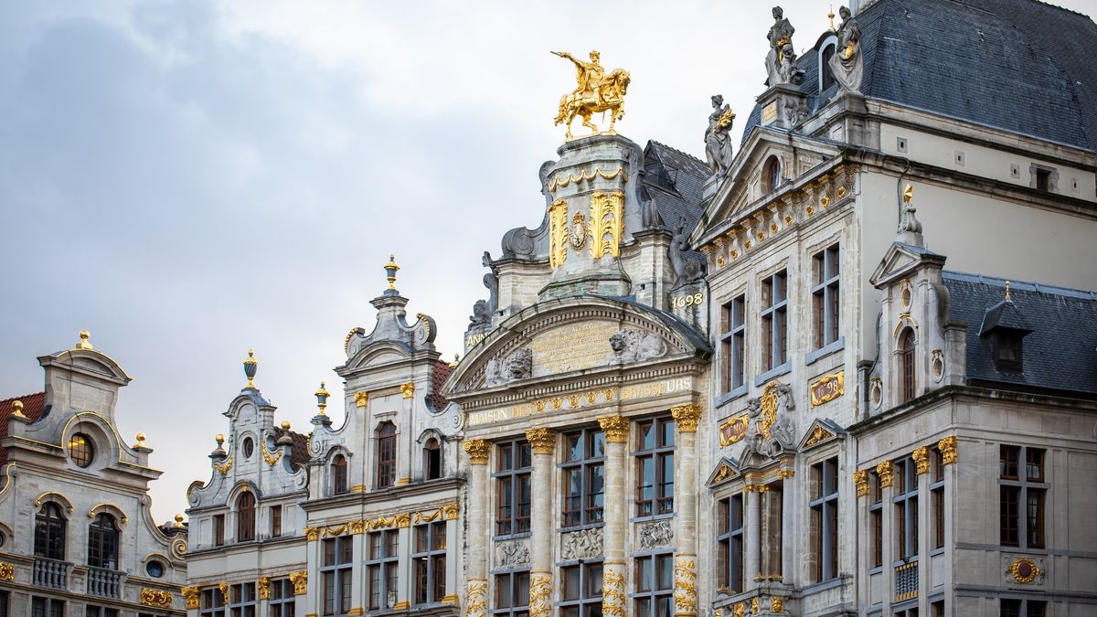 Belgische rechtbank eist schrappen van alle coronamaatregelen binnen dertig dagen