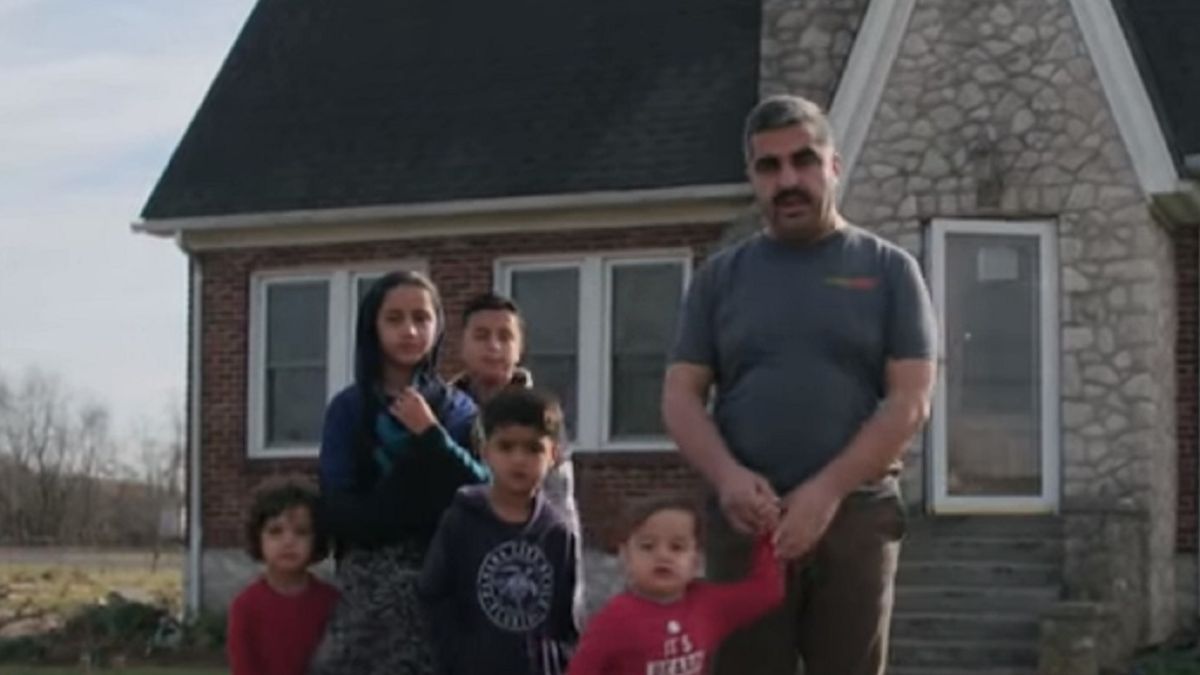 Vluchtelingengezin met 8 kinderen weigert gigantische villa: "Reizen met OV is onmenselijk"