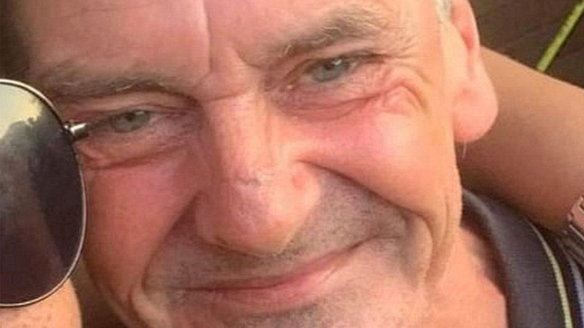 Vader van drie (53) in het openbaar doodgeslagen door groep tieners