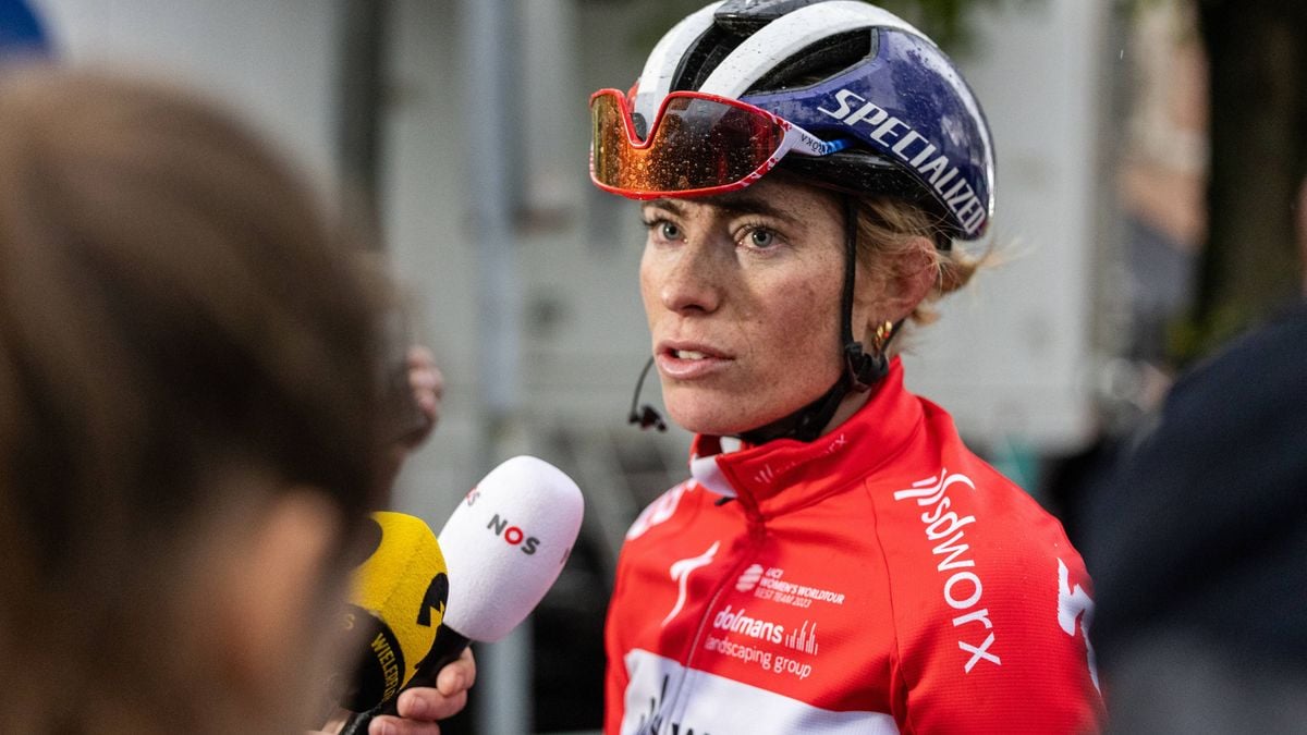 “Eén ding is zeker: we hebben de hele dag gestreden” – Demi Voellering en Holland tonen geweldige benen, maar lopen medaille mis na tactische fout van Zurich