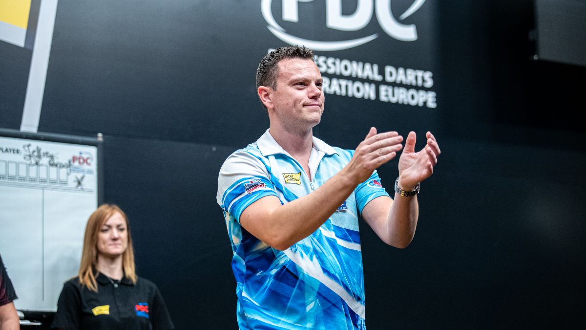 Danny The Mullet Jansen onderuit en De Graaf in de beslissende leg  verslagen tijdens het German Darts Championship