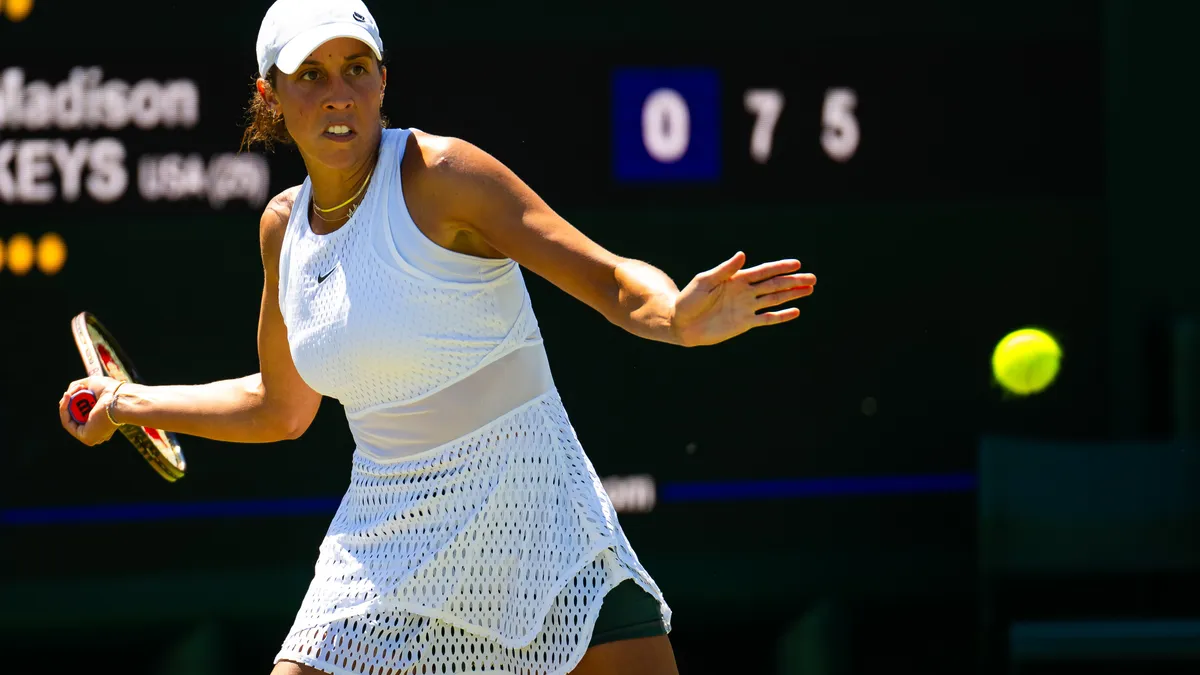 Madison Keys and Linda Fruhvirtova play exhibition match with all proceeds  going to Keys charity