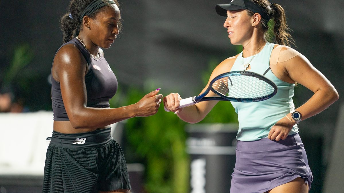 2023 WTA Finals: Gauff advances to set all-American SF vs. Pegula