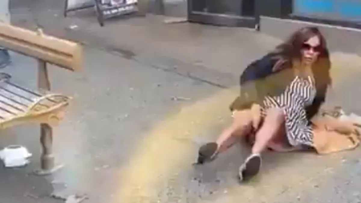 Coronaspuger wordt uit de bus gegooid