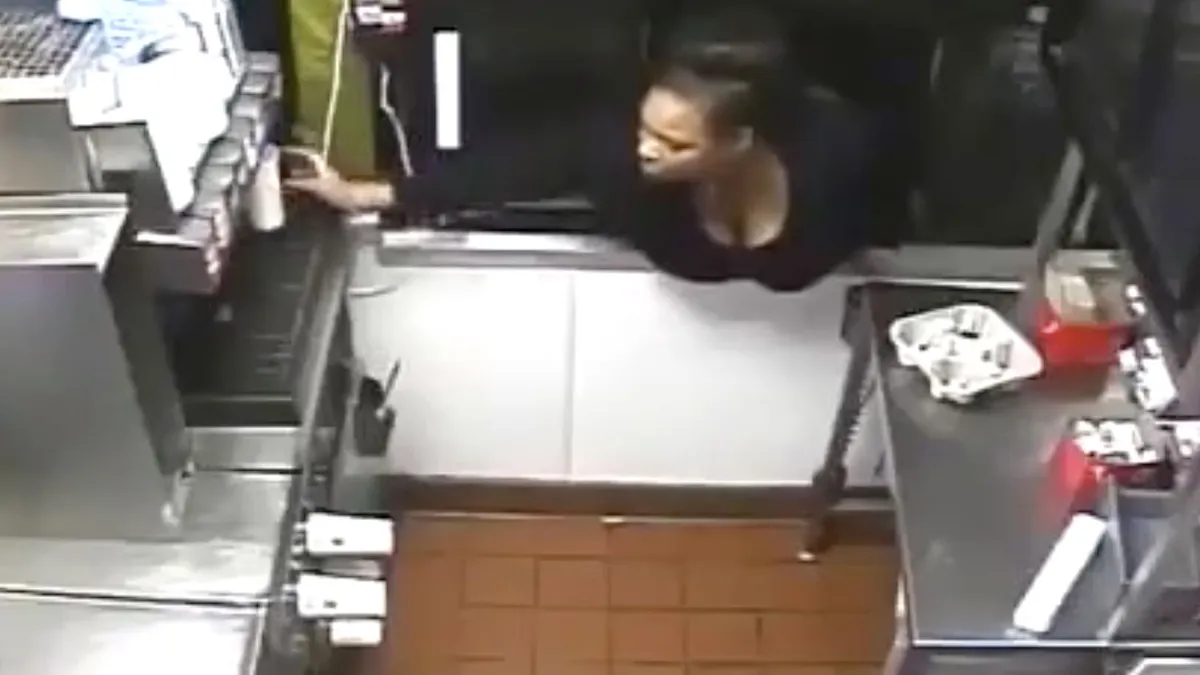 Vetklep steelt Maccie leeg