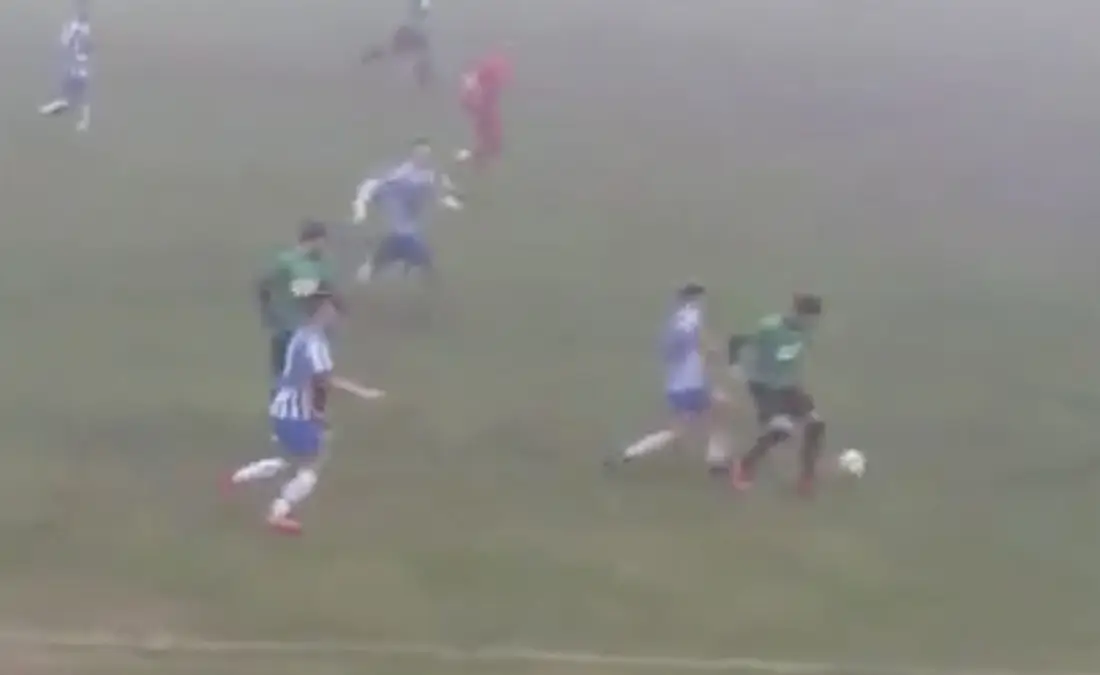 Griekse voetballer denkt de buit al binnen te hebben