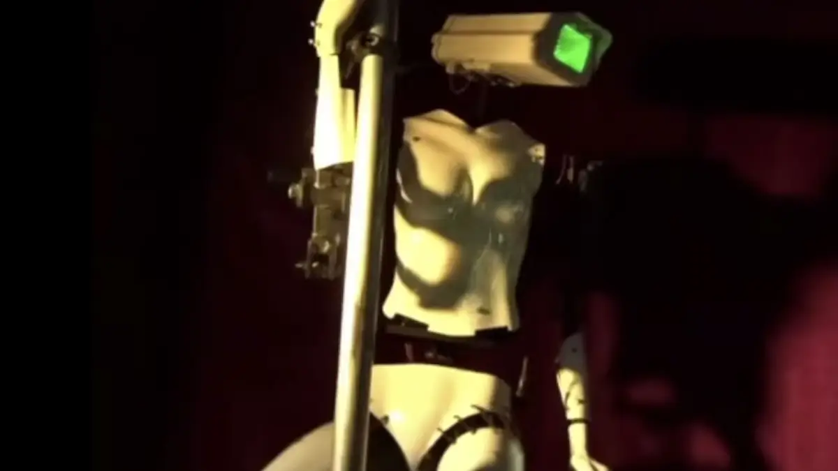 Bij de Sapphire Gentlemen's Club zetten ze robots in om nerds te trekken