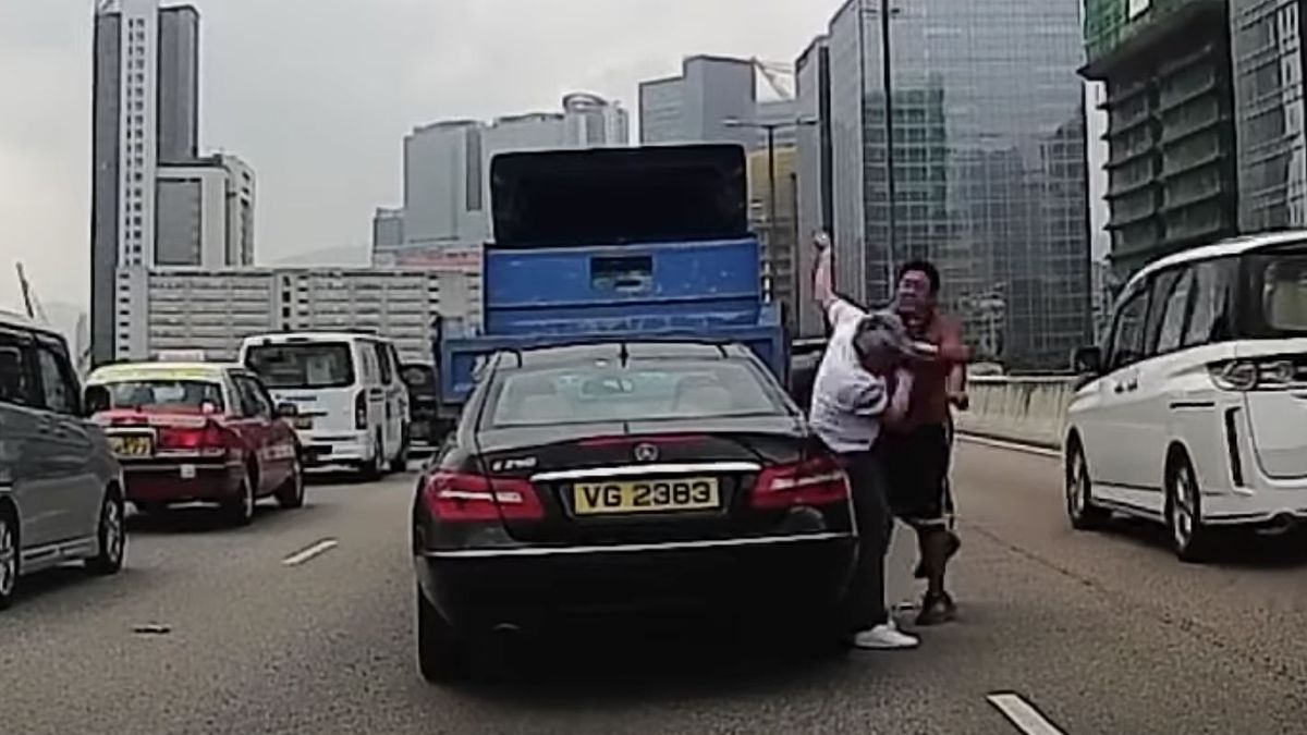 Onvervalste Road Rage op snelweg van Hongkong