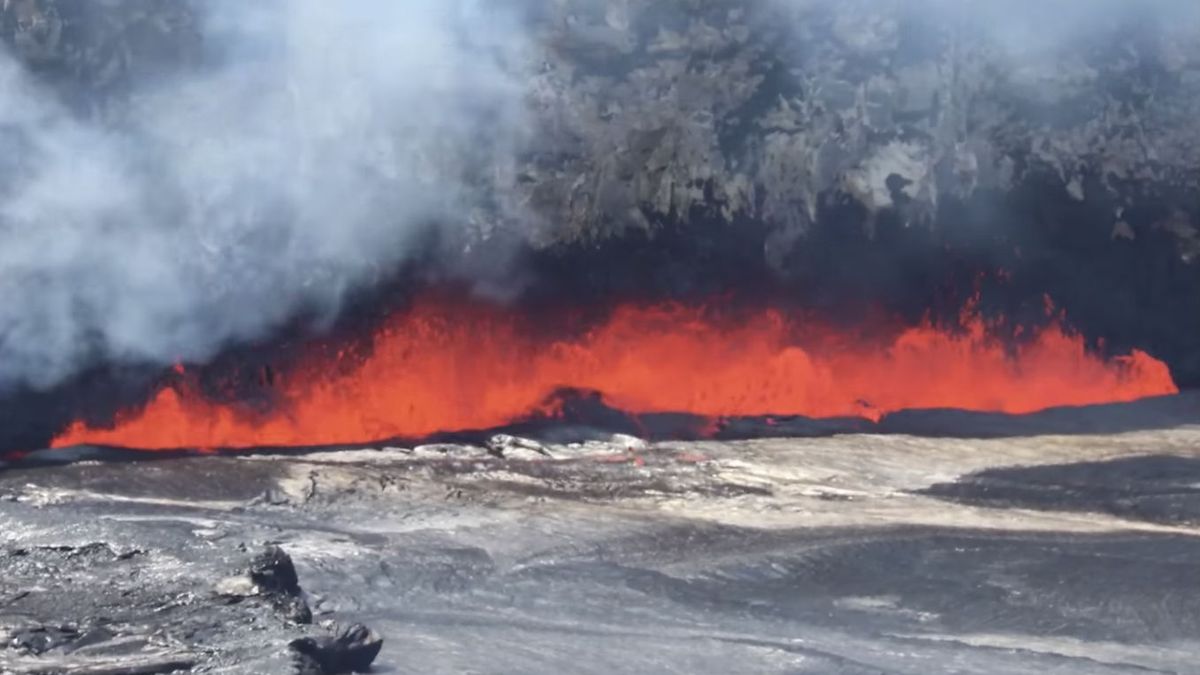 Mooi natuurgeweld bij Halema'uma'u krater