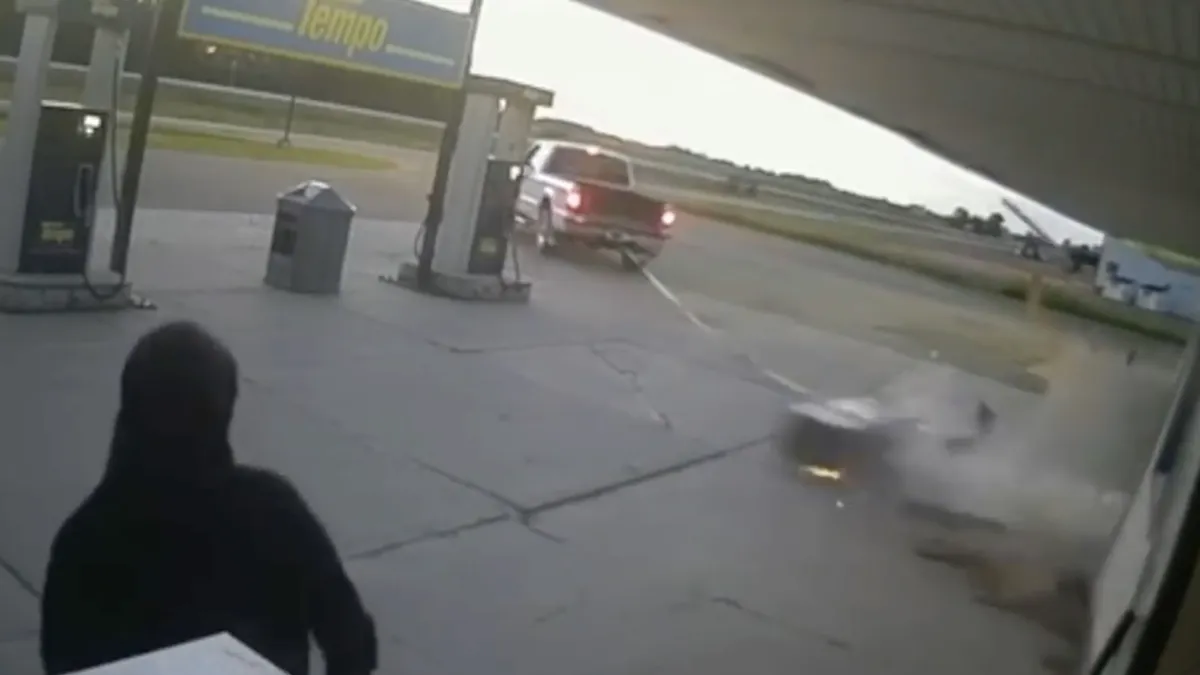 Pinautomaat scoren en winkel ruïneren