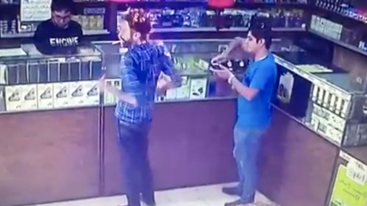CCTV legt dodelijke explosie in winkel vast