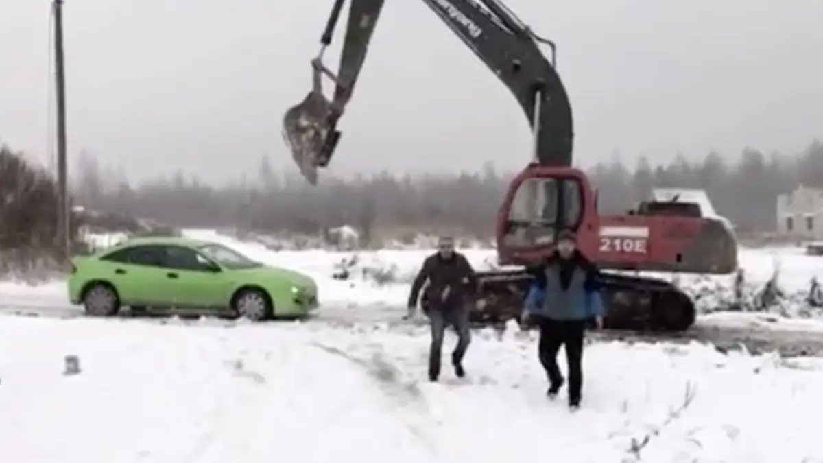 Oude graafmachine machinist krijgt zijn ultieme wraak