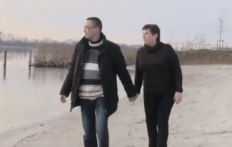 Anita - Liefde Bestaat