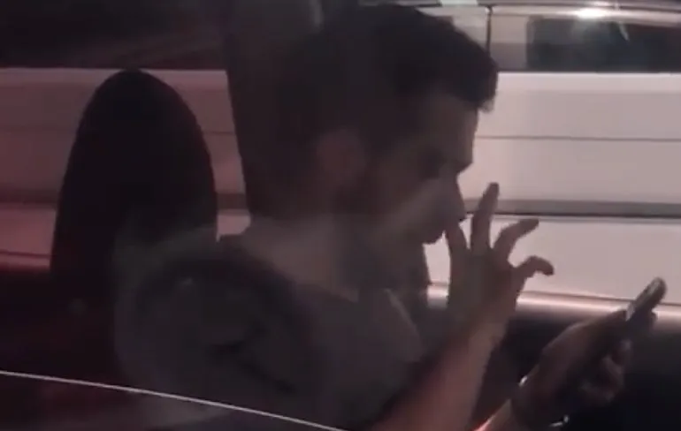 Zeg grote vriend, als jij je vinger zoekt hé