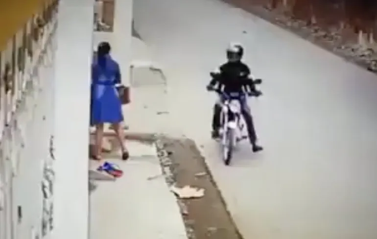 Gast heeft iets wat speciale band met zijn gitaar