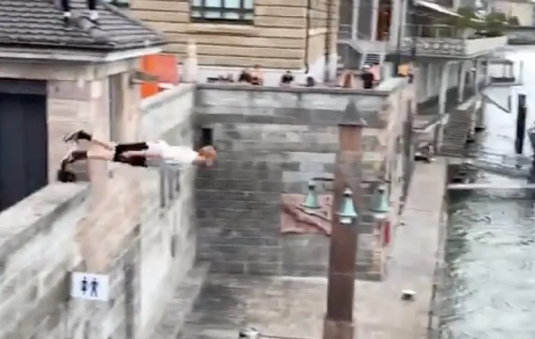 De baas van Bazel gaat voor nat pak