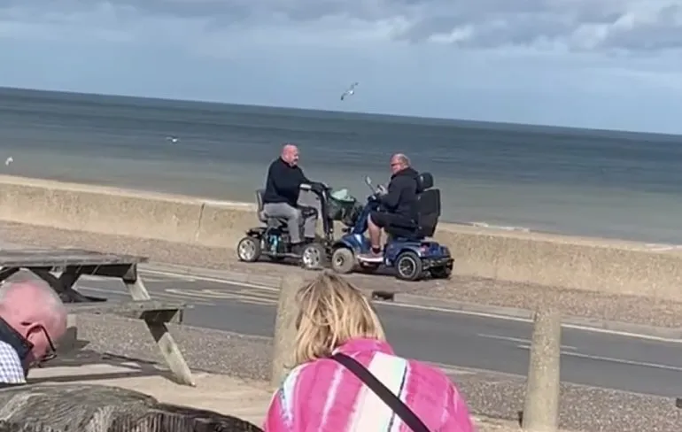 Oude baasjes botsen er lekker op los in Brighton