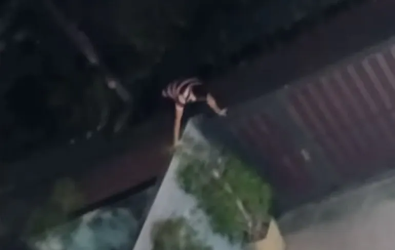 Thaise inbreker ging even face first