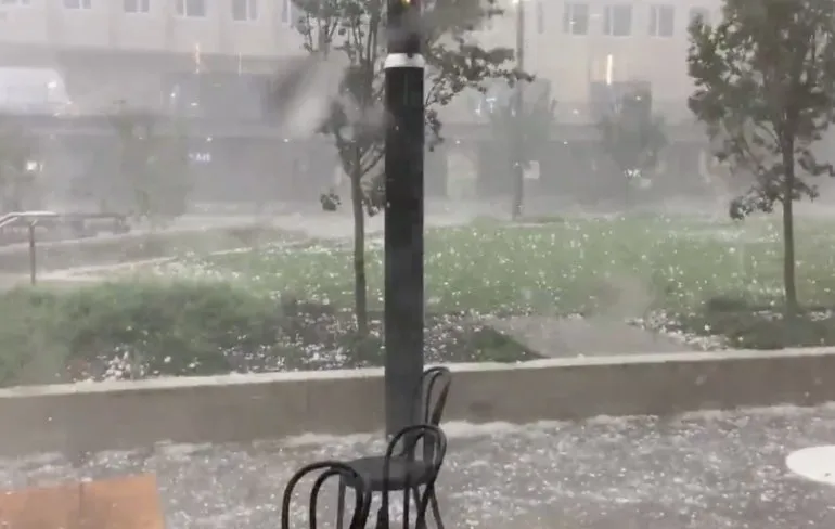 Extreme hagel in de Australische hoofdstad Canberra
