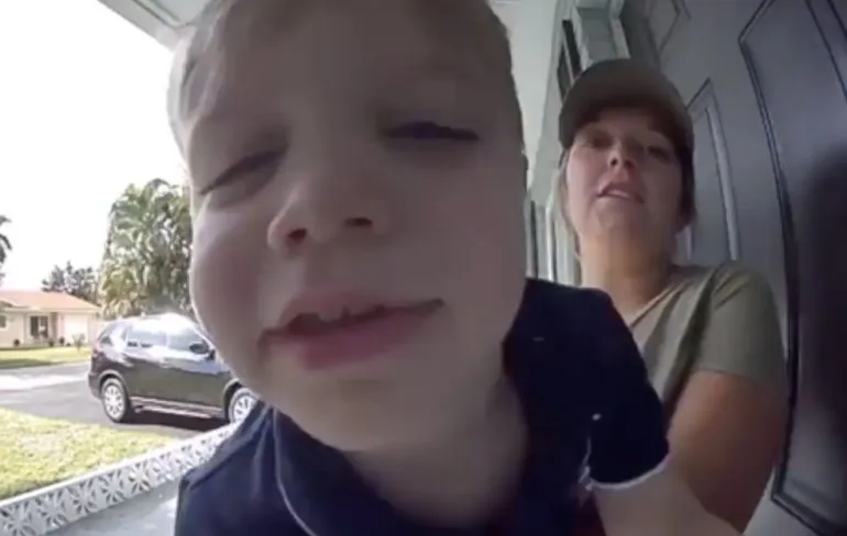 Geef papa maar een kusje via de smart bel