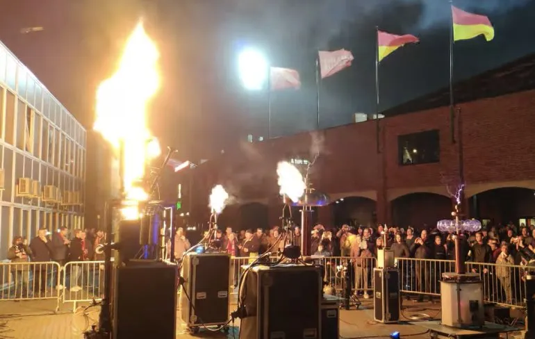 Smells like teen spirit, maar dan wel geheel anders