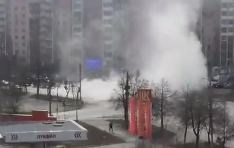 Straatje schoonmaken in Tsjeljabinsk