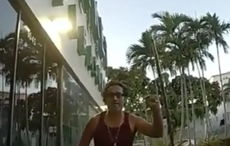 Gast in Miami gelooft helemaal niks van Covid-19