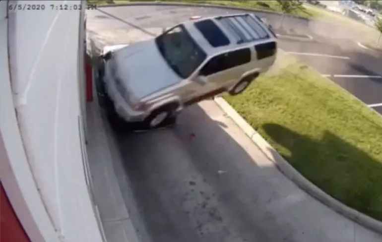 Niet zelf een drive thru maken in een restaurant