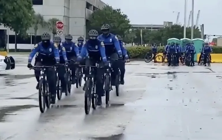 Elite Bicycle Police Unit gaat nog niet zo lekker