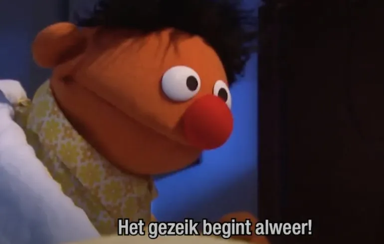 Bert en Ernie over de vloer - Deel 2