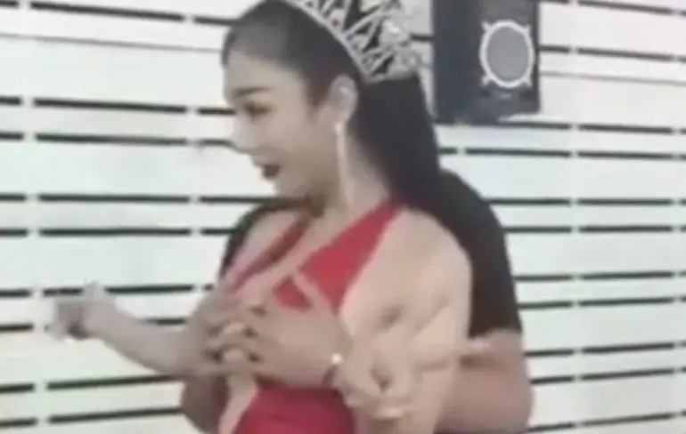Gezellig fotomomentje tegen betaling in Thailand