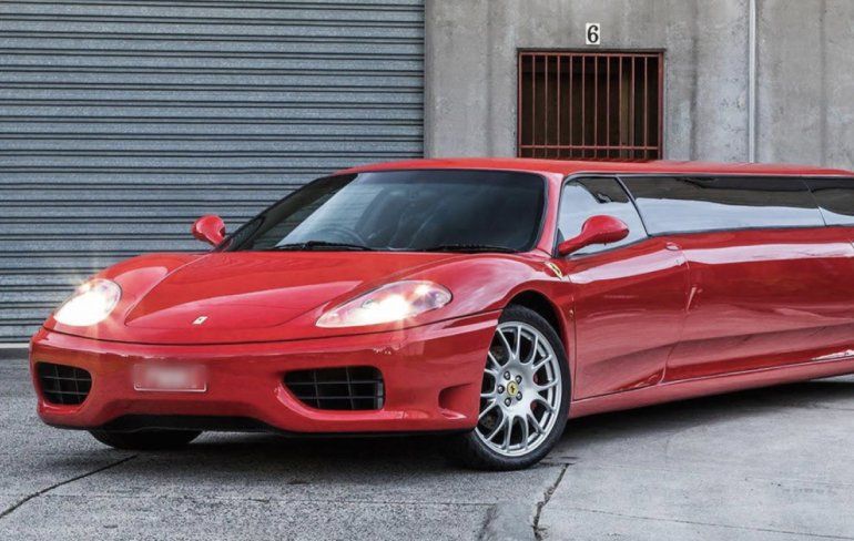 Verlengde Ferrari 360 Modena te koop voor bijna een kwart miljoen euro