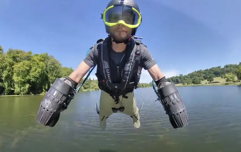 JetSuit lijkt zowaar wat te worden