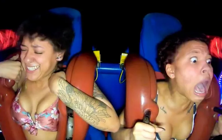 Iets zegt ons dat deze dame niet nogmaals in de SlingShot gaat