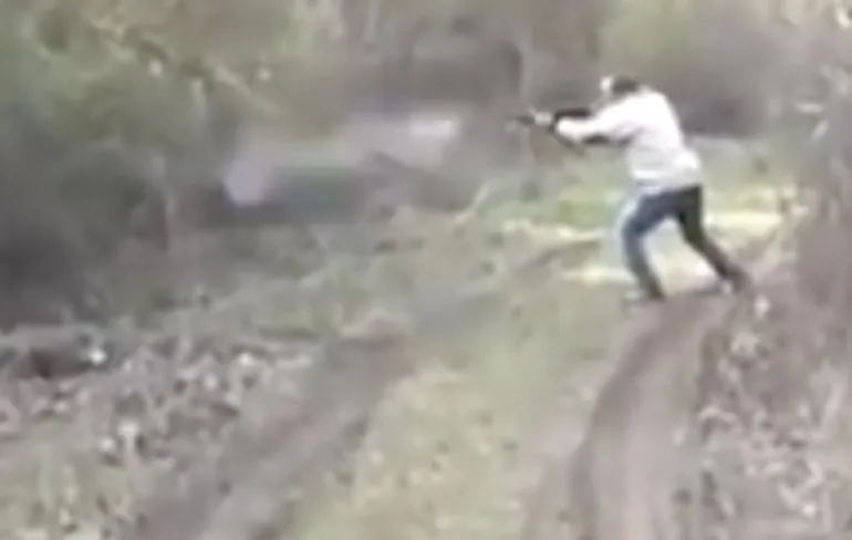 Dat ging maar net goed voor Franse jager