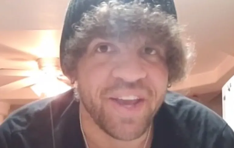 Winkelpersoneel is klantjes soms ook spuugzat