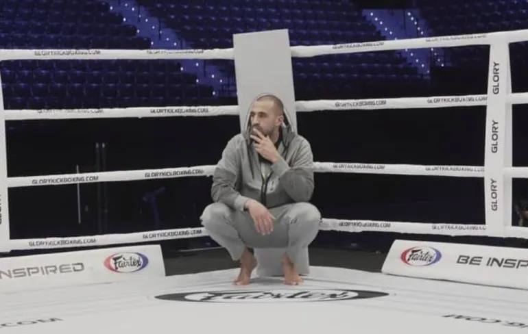 Spoileralert, Badr Hari verliest van Benjamin Adegbuyi