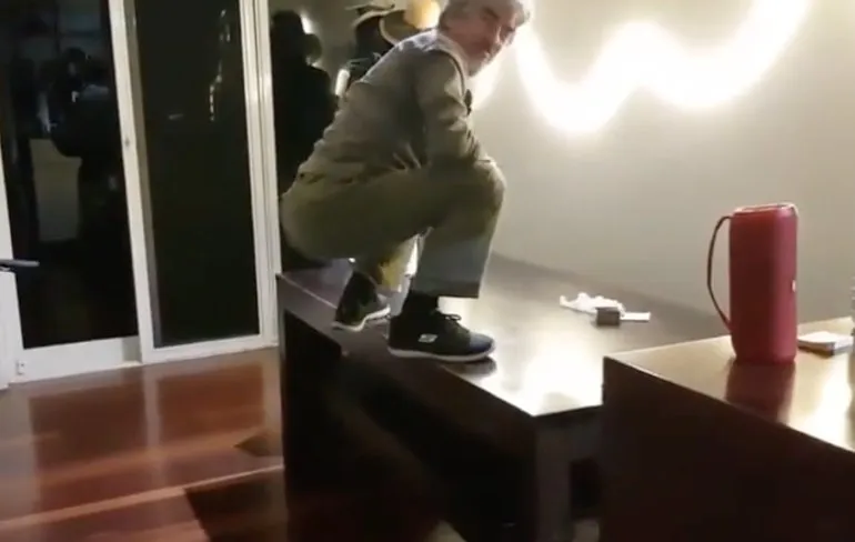 Scheenbeen ouch na beetje te veel zelfoverschatting