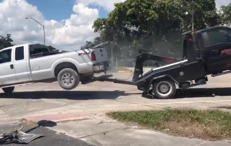 Gast probeerde los te komen van sleepdienst, maar niet geheel succesvol