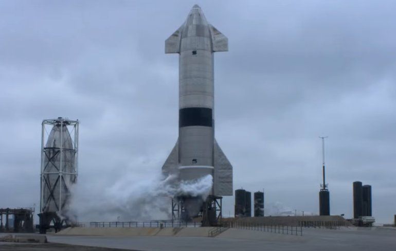SpaceX Starship SN15 veilig op zijn pootjes geland