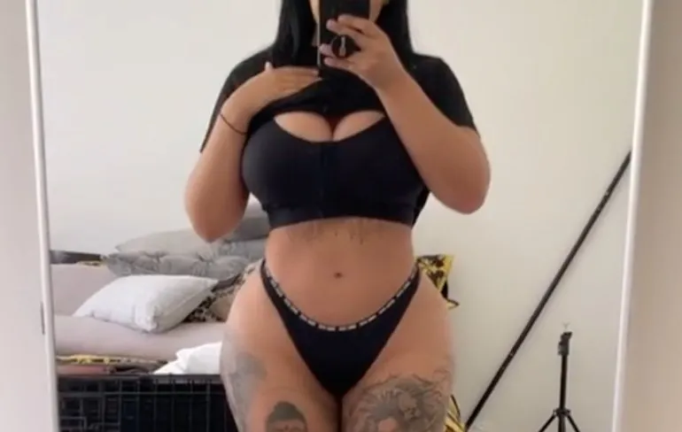 Renee Gracie ging van race talent naar Only Fans model