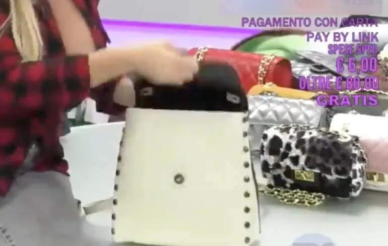 Italiaanse Tel Sell heeft een handtas in de aanbieding