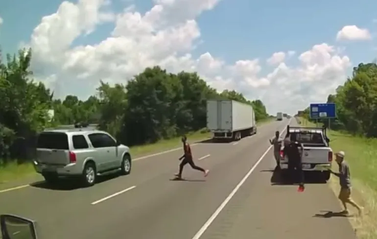 Dan had je beter gewoon de handboeien kunnen accepteren