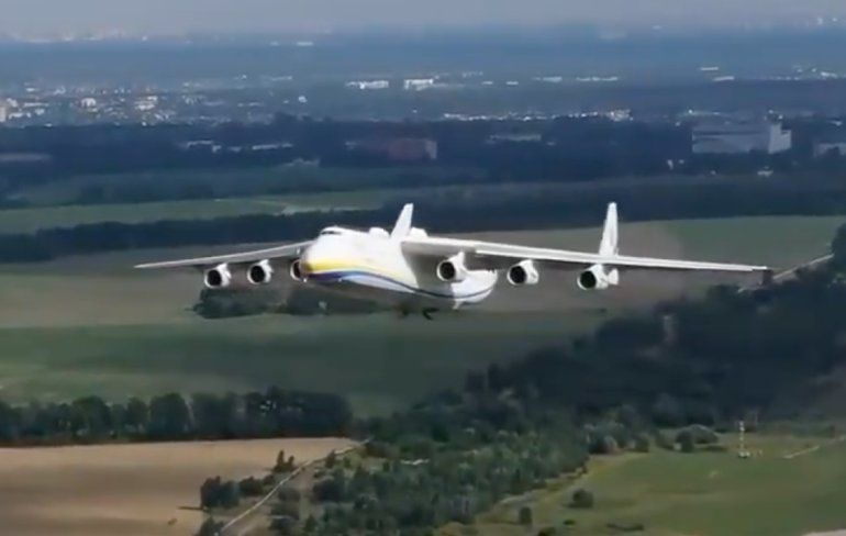 Drone legt opstijgen van Antonov An-225 vast
