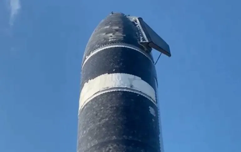 SpaceX Starship SN20 staat nu naast de Super Heavy Booster 4
