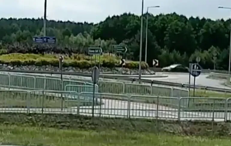 Pool slaat rotonde even over