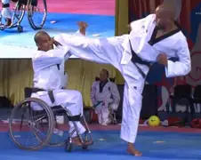 Marokkaanse Taekwondo demo team in actie