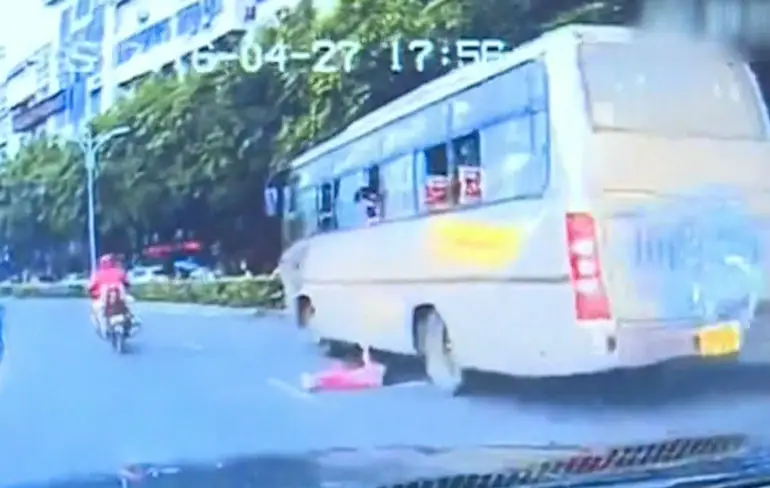 Laat je koter anders even de bus vallen